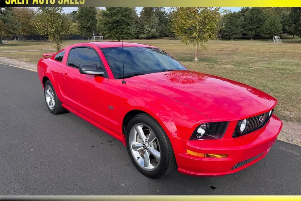 2007 Ford Mustang GT Premium photo 1