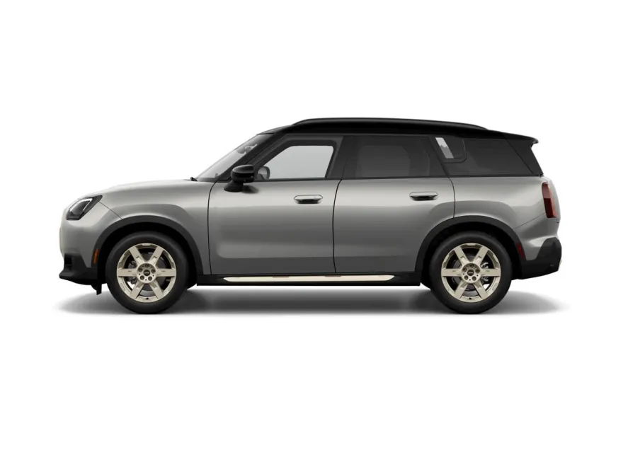 2025 Mini Countryman Iconic S ALL4 photo 4