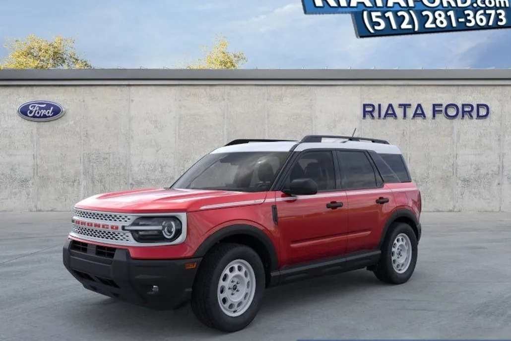 2025 Ford Bronco Sport Heritage photo 1