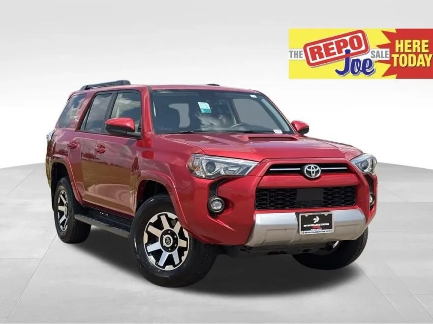 2024 Toyota 4Runner TRD photo 1