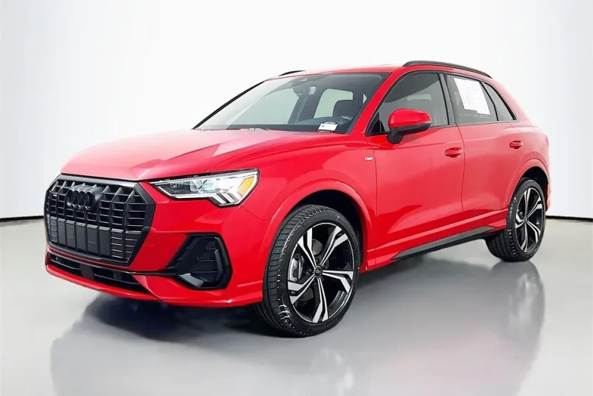 2024 Audi Q3 Premium Plus S line photo 1