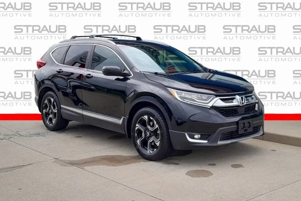 2018 Honda CR-V Touring photo 1