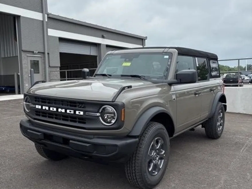 2025 Ford Bronco Big Bend photo 1