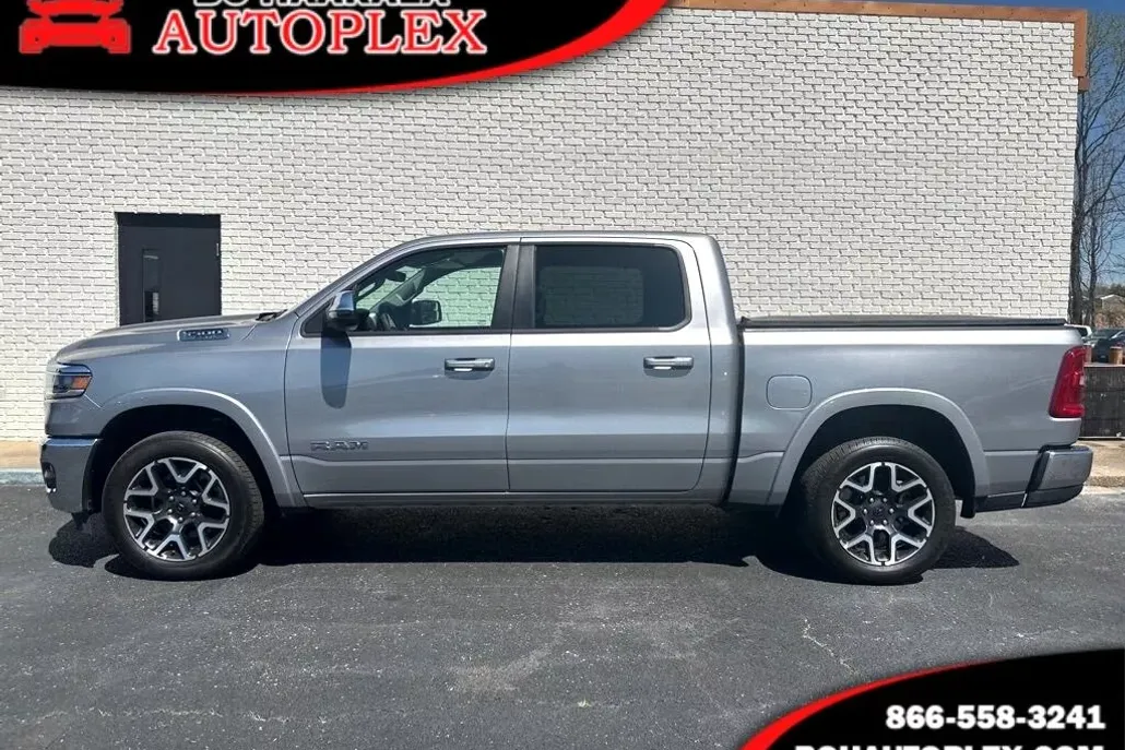 2025 Ram 1500 Laramie photo 1