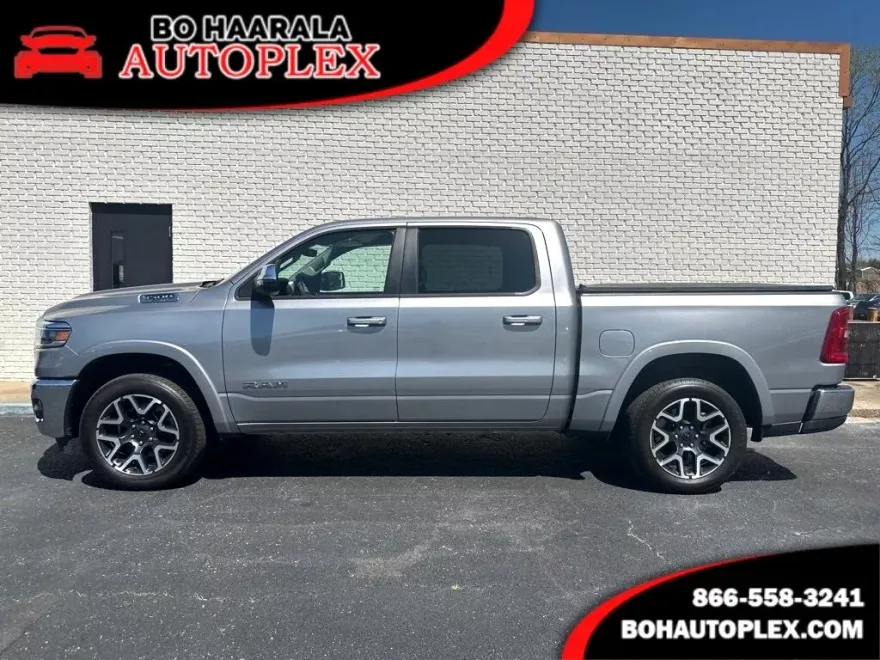 2025 Ram 1500 Laramie photo 1