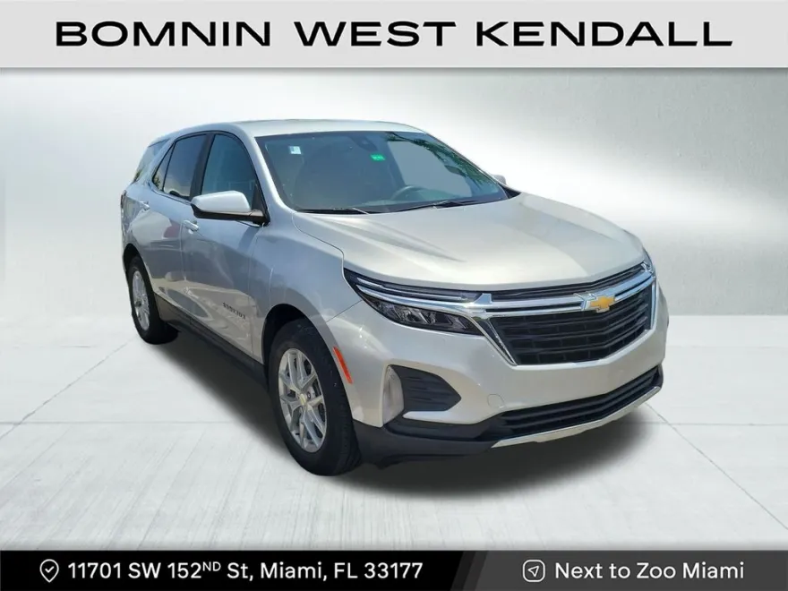 2022 Chevrolet Equinox LT photo 1