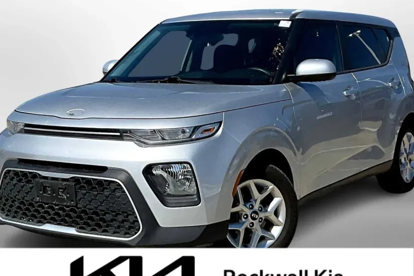 2020 Kia Soul S photo 1