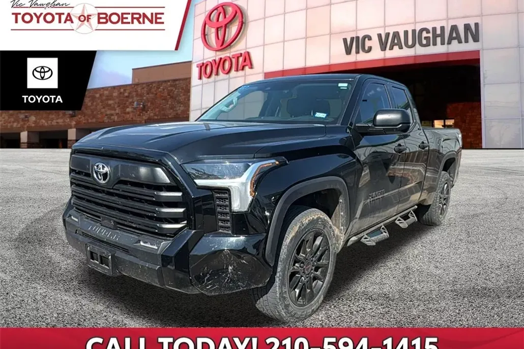 2023 Toyota Tundra SR5 photo 1