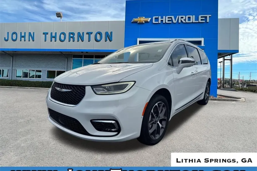 2021 Chrysler Pacifica Limited photo 1