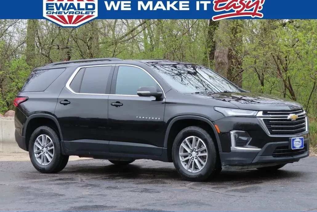 2023 Chevrolet Traverse Leather photo 1