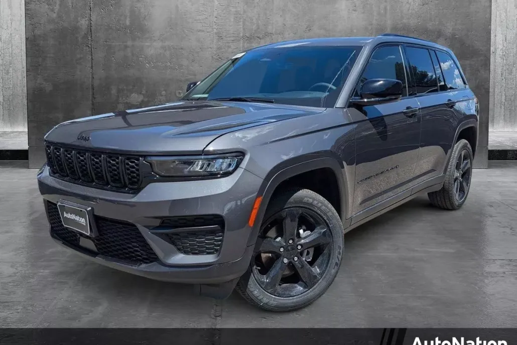 2025 Jeep Grand Cherokee Altitude X photo 1