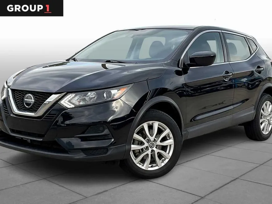 2022 Nissan Rogue Sport S photo 1