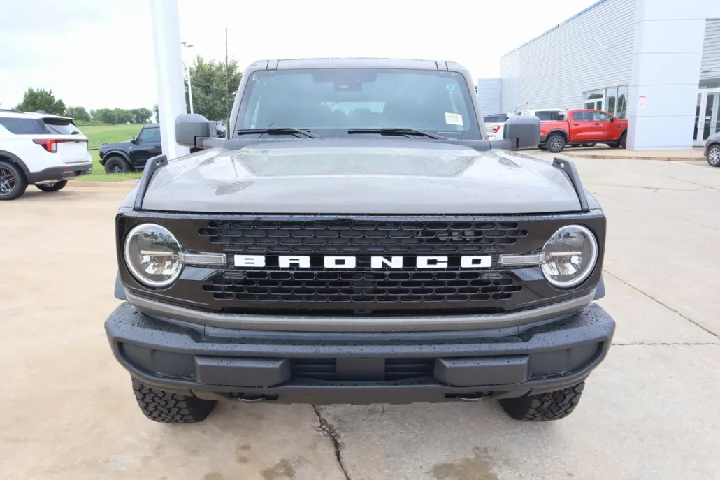 2025 Ford Bronco Big Bend photo 1
