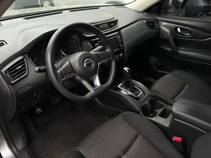 2018 Nissan Rogue S photo 7