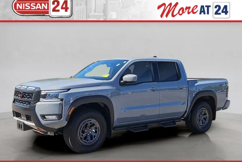 2025 Nissan Frontier PRO-4X photo 1