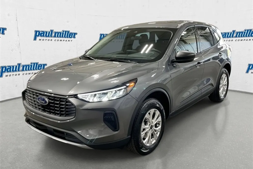 2026 Ford Escape Active photo 1