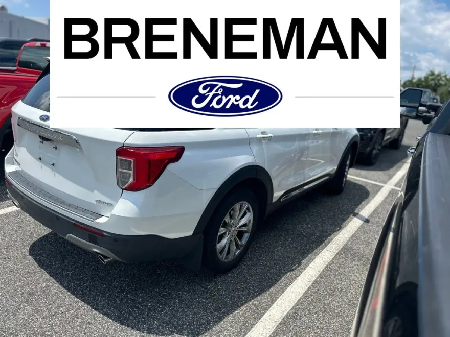2022 Ford Explorer Limited photo 1