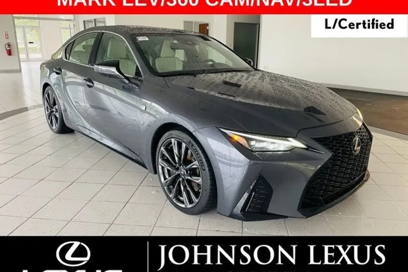 2022 Lexus IS 350 F SPORT photo 1