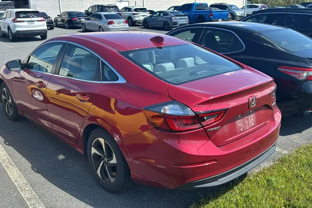 2022 Honda Insight EX photo 1