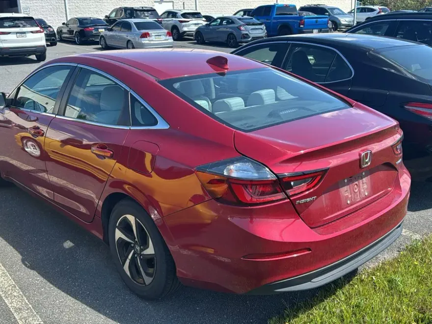 2022 Honda Insight EX photo 1
