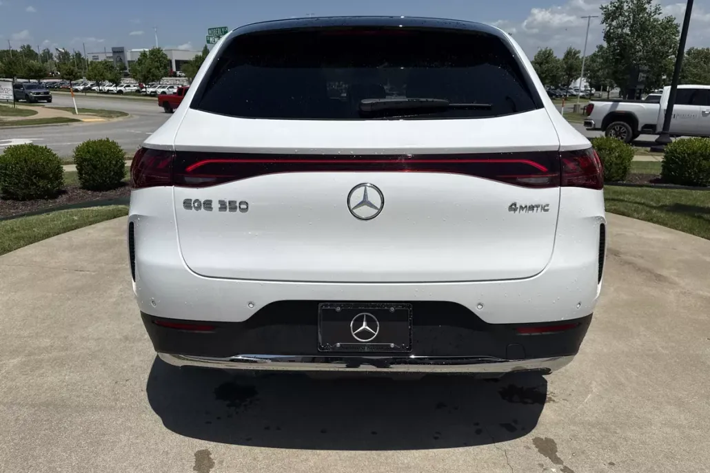 2025 Mercedes Benz EQE SUV 350 4MATIC photo 1