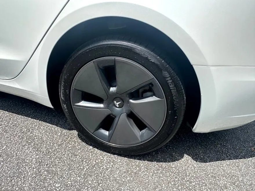 2023 Tesla Model 3 Long Range photo 44