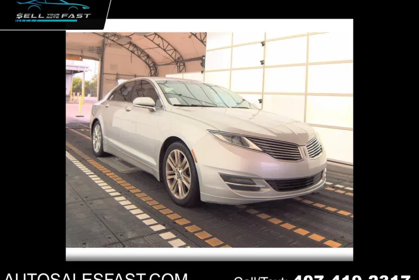 2016 Lincoln MKZ photo 1