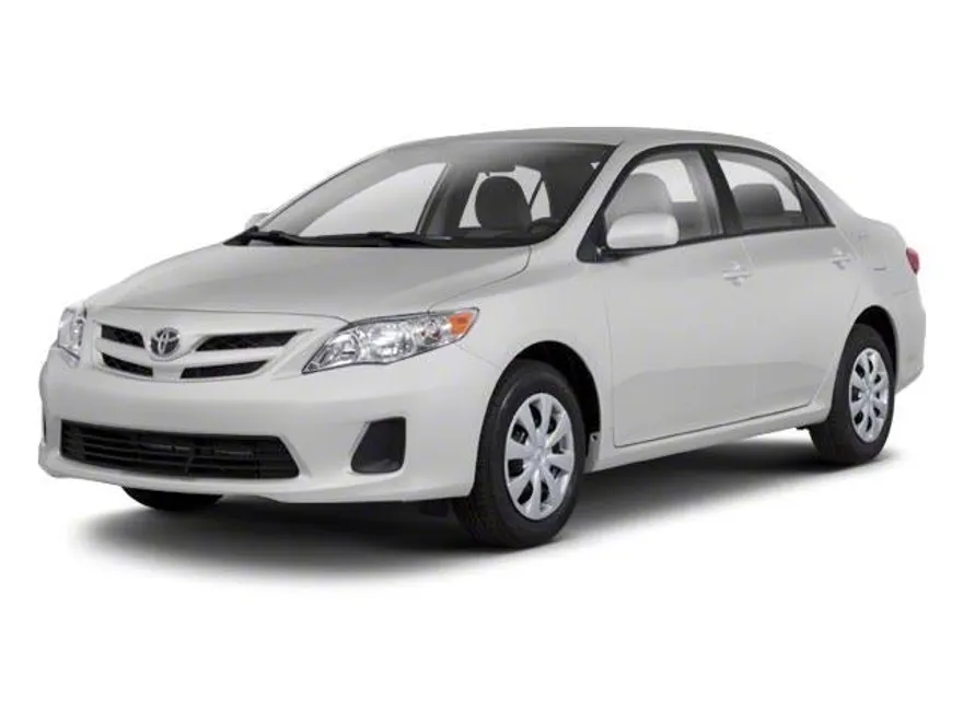 2012 Toyota Corolla LE photo 1