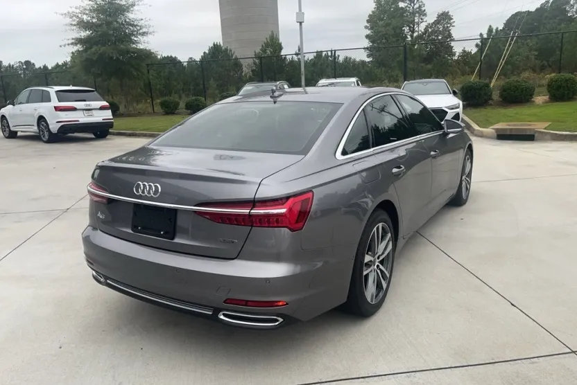 2021 Audi A6 2.0T Premium Plus Quattro photo 1