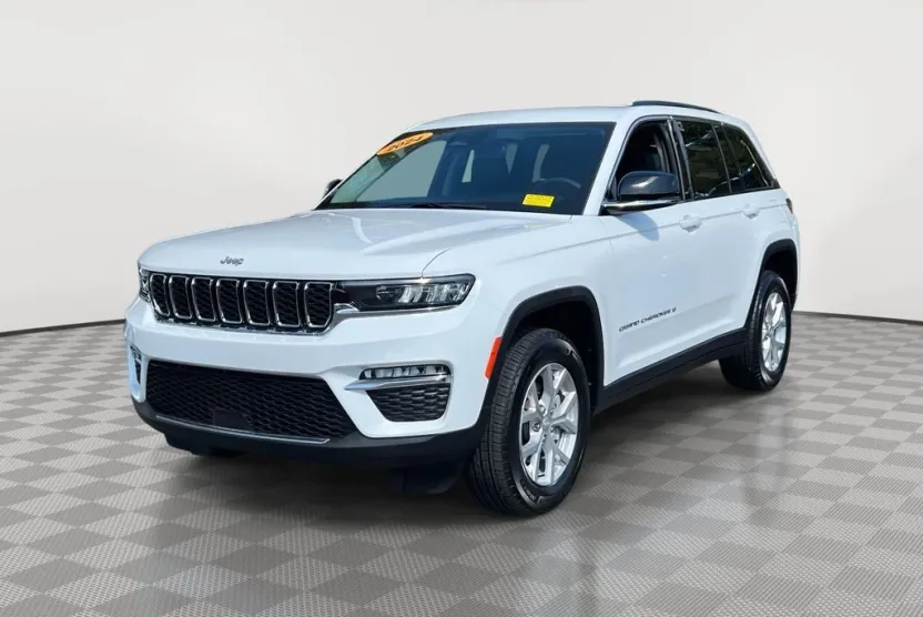 2024 Jeep Grand Cherokee Limited photo 1