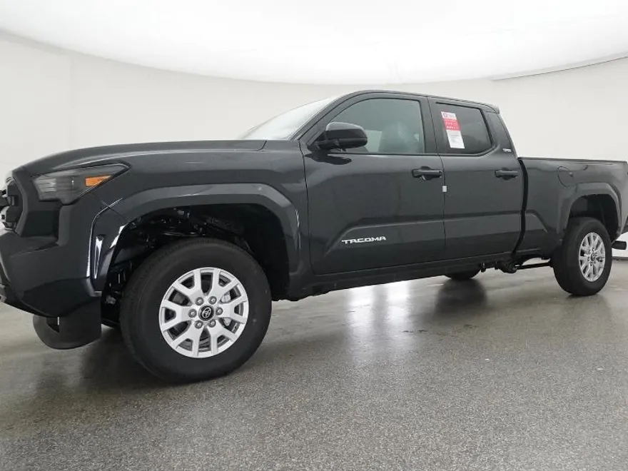 2025 Toyota Tacoma SR5 Double Cab photo 1