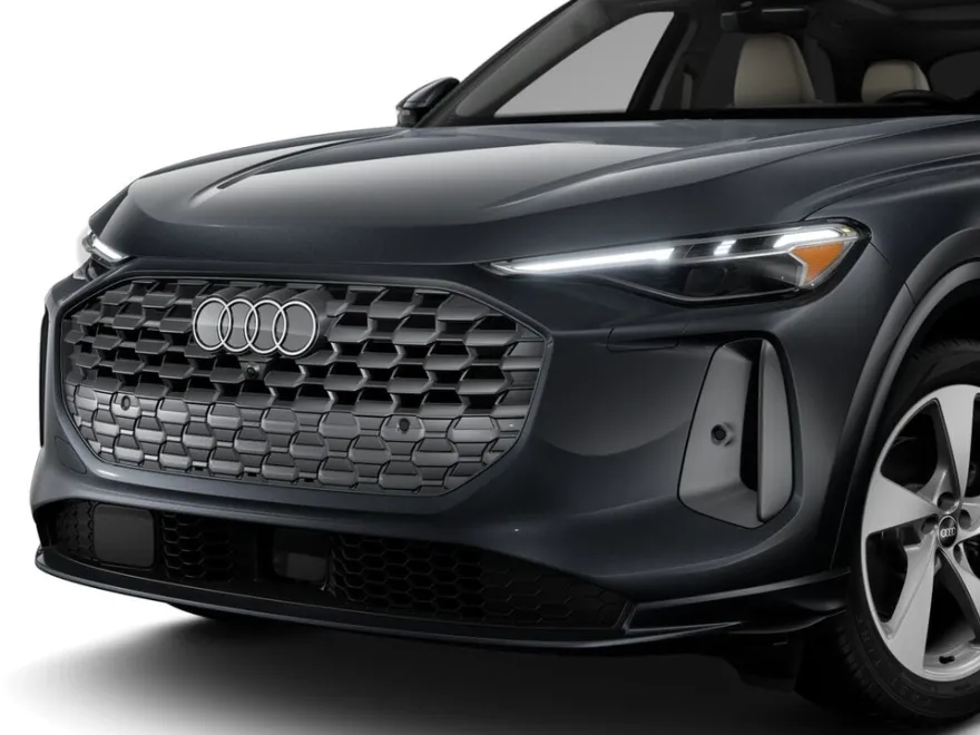 2025 Audi Q5 2.0T Prestige photo 1