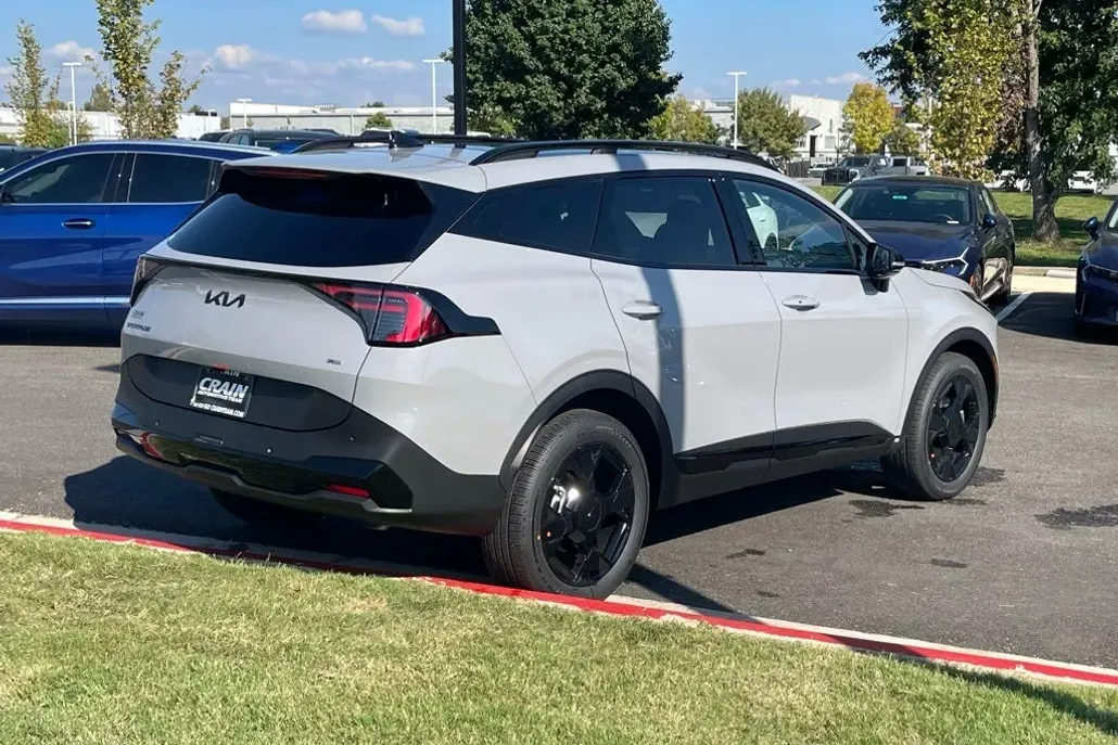2026 Kia Sportage Hybrid X-Line photo 1