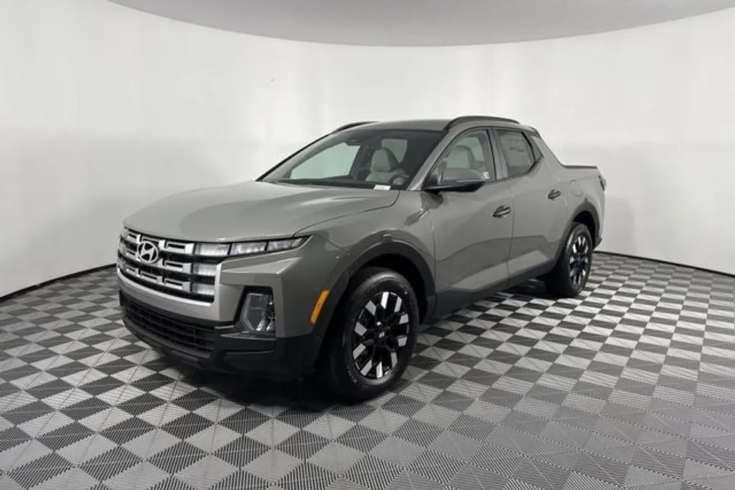 2025 Hyundai Santa Cruz SEL photo 1