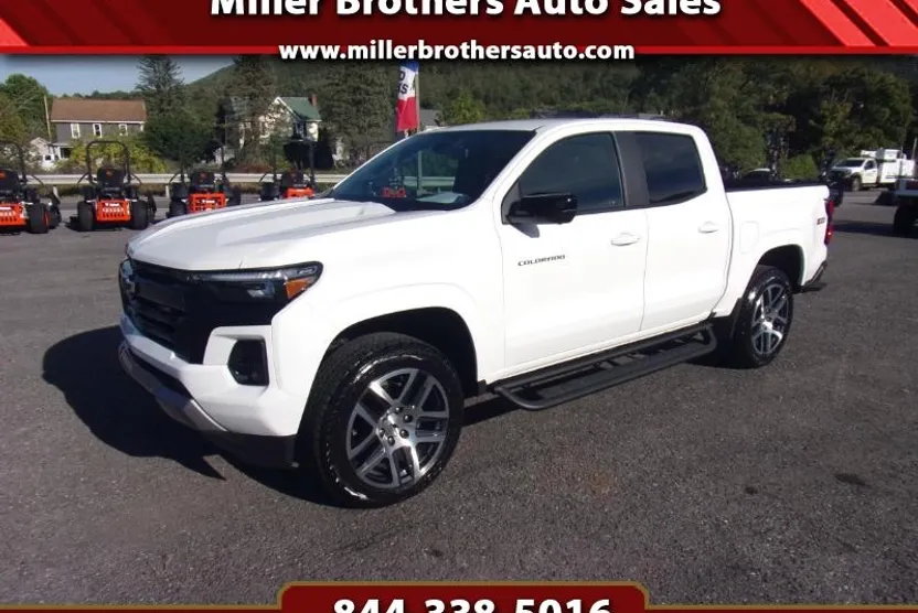 2023 Chevrolet Colorado Z71 photo 1