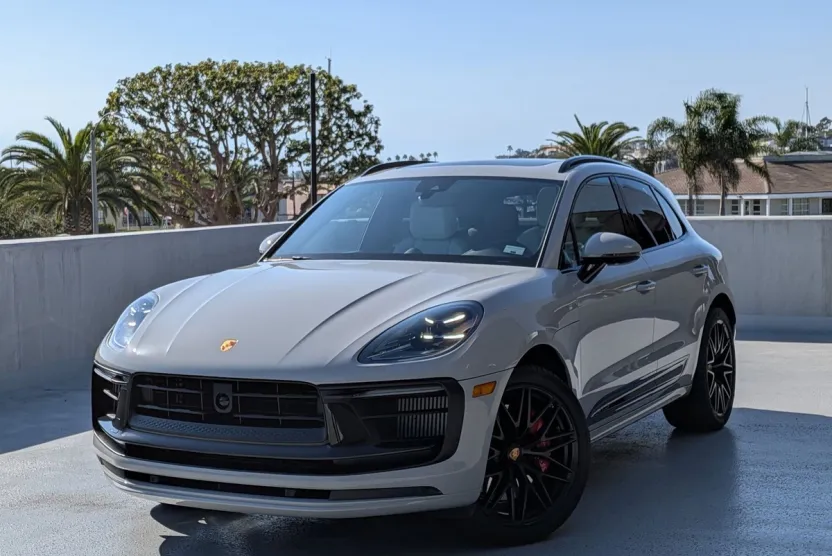 2023 Porsche Macan GTS photo 1