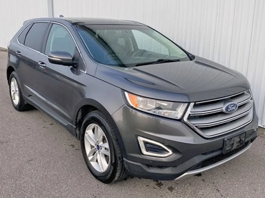 2015 Ford Edge SEL photo 1