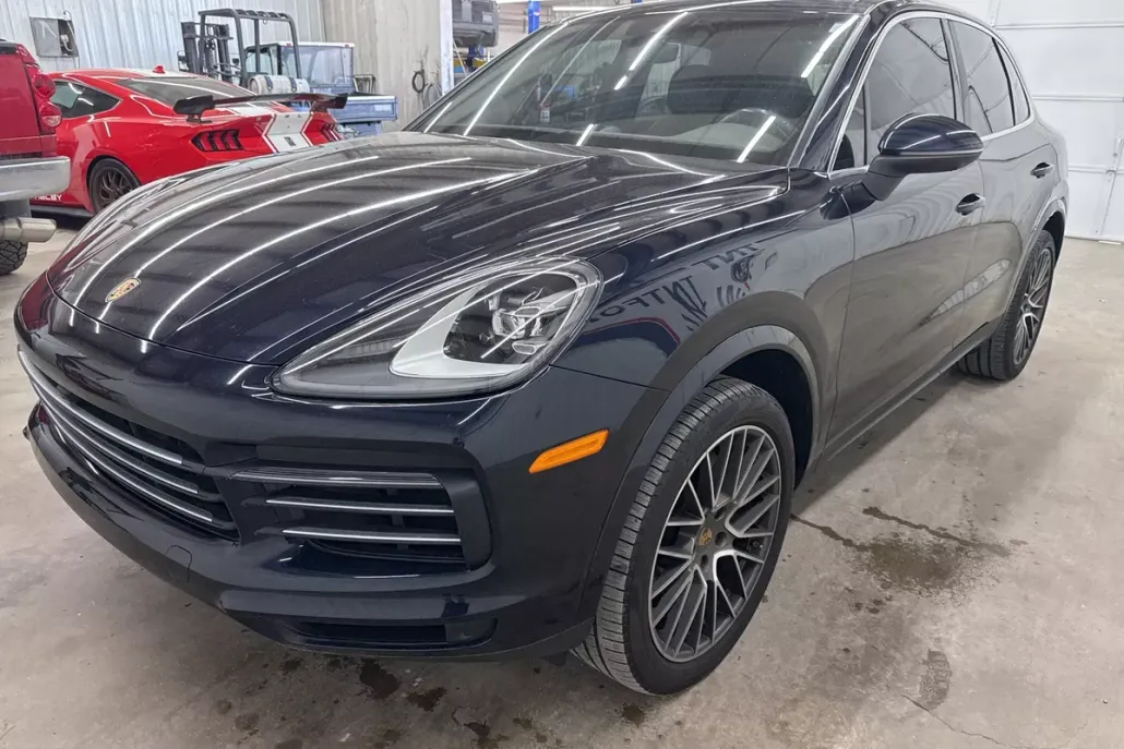 2020 Porsche Cayenne Base photo 1