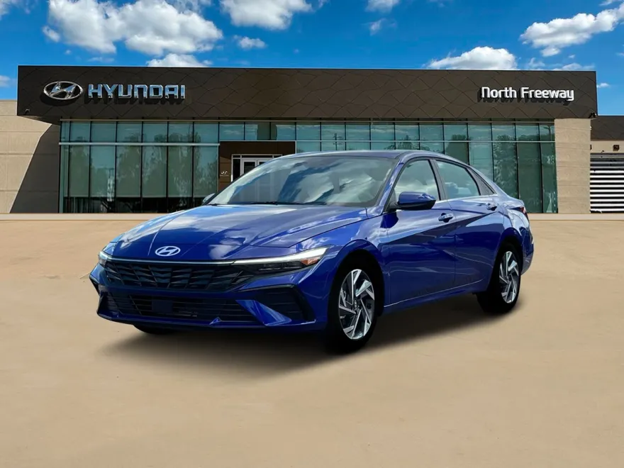 2025 Hyundai Elantra SEL Convenience photo 1