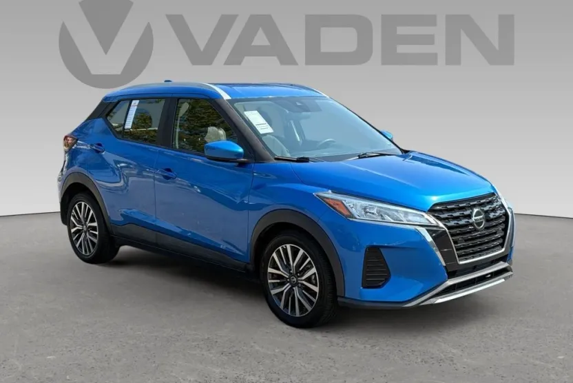 2021 Nissan Kicks SV photo 1
