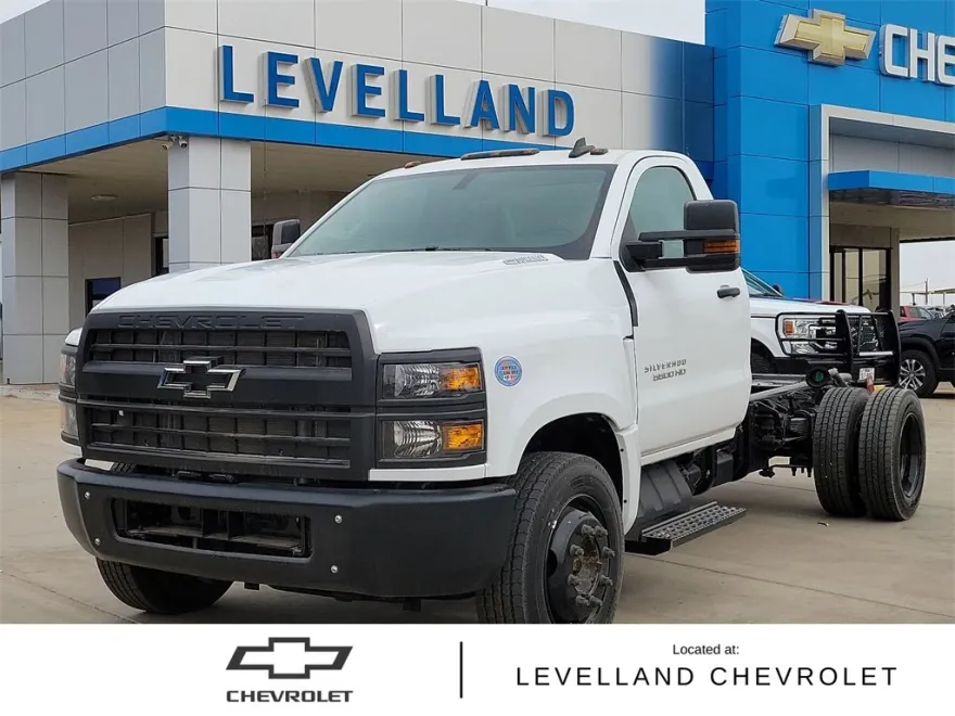 2024 Chevrolet Silverado 5500HD Work Truck photo 1