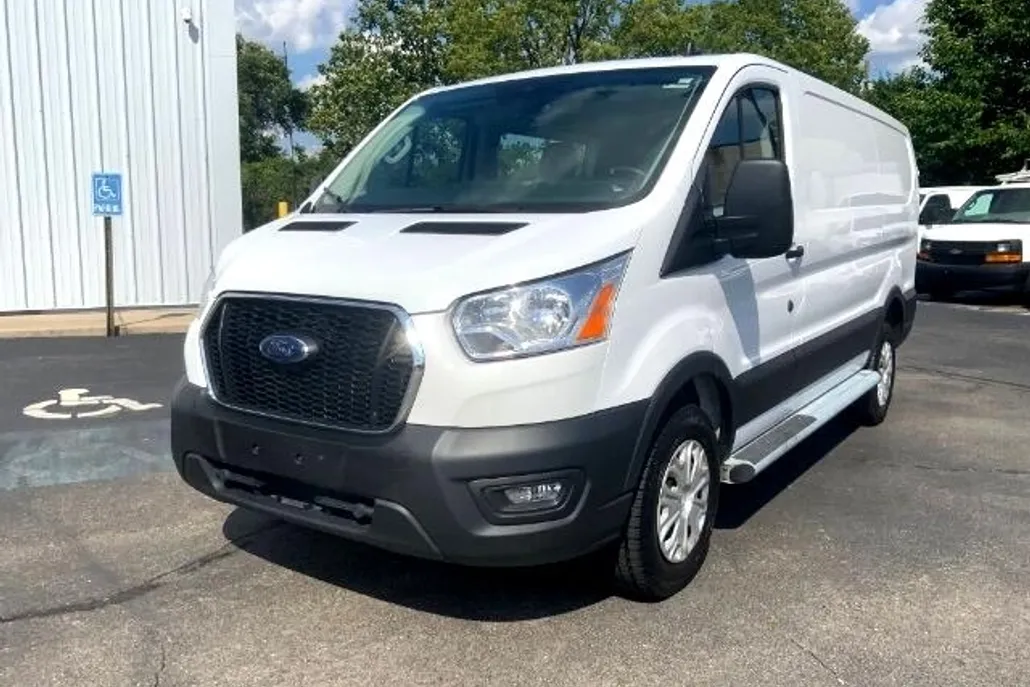 2021 Ford Transit Cargo Van photo 1