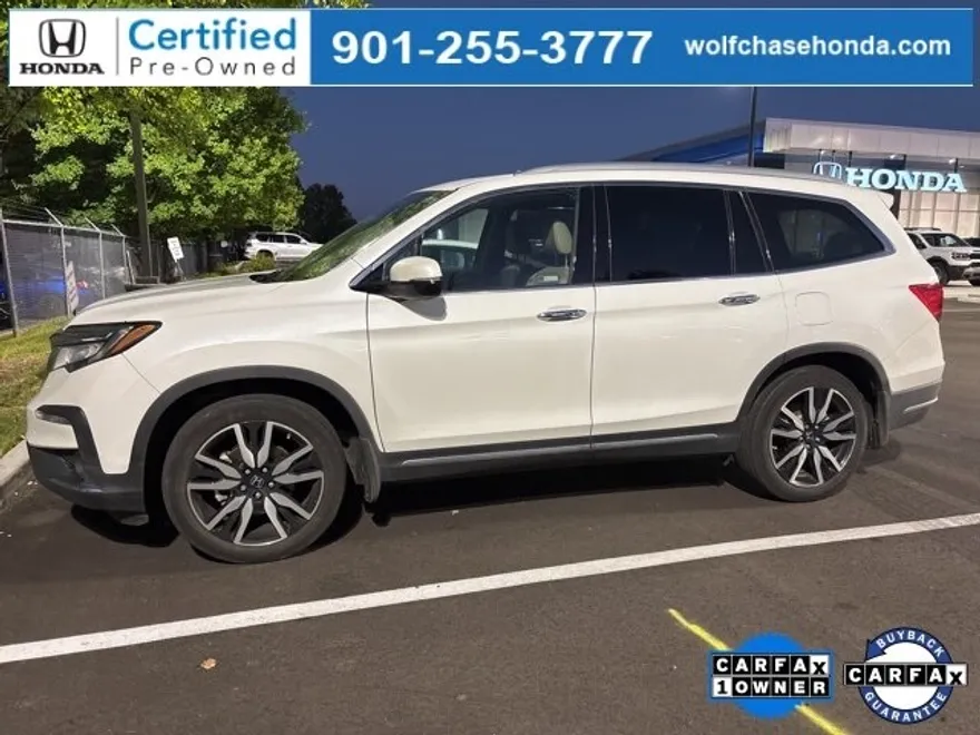 2022 Honda Pilot Touring photo 1