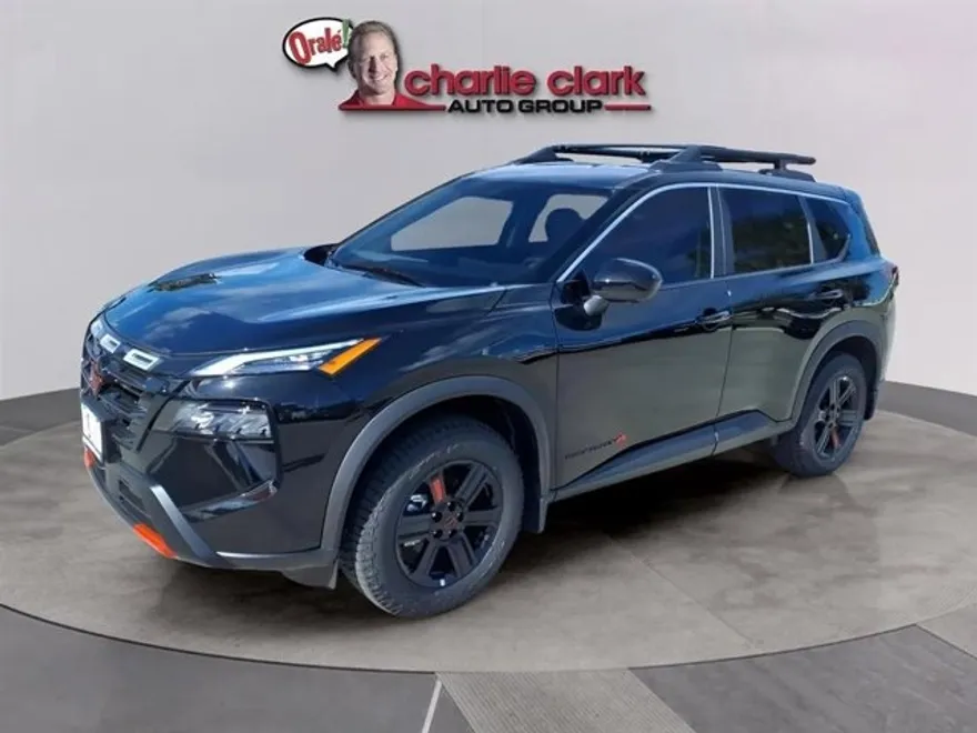 2026 Nissan Rogue SV photo 1