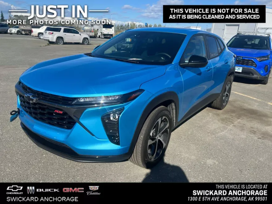 2025 Chevrolet Trax photo 1