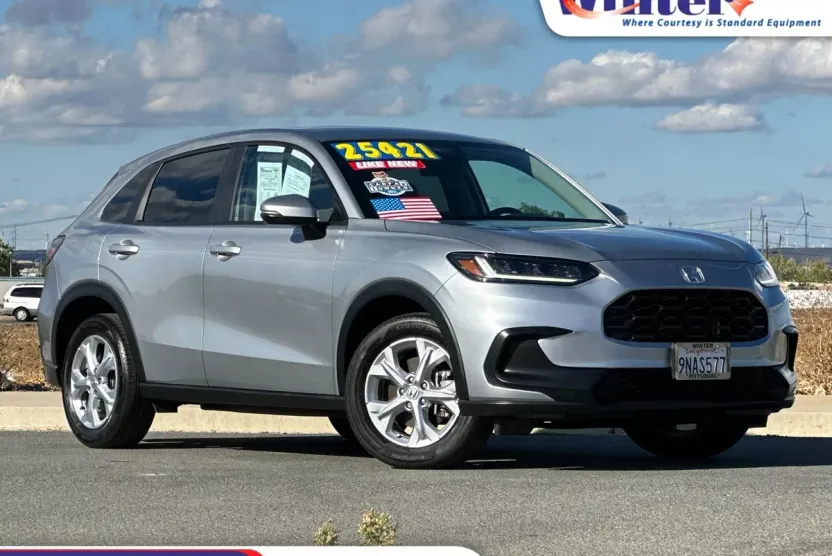2025 Honda HR-V LX photo 1