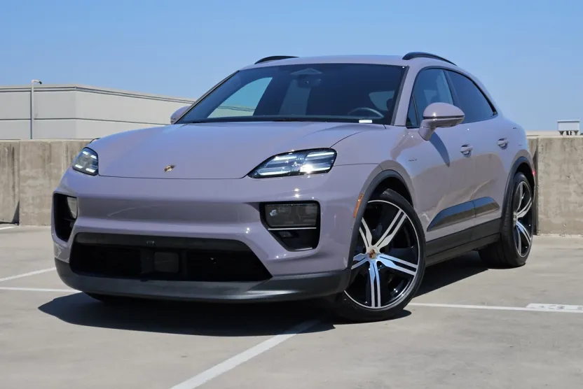 2024 Porsche Macan Electric 4 photo 1