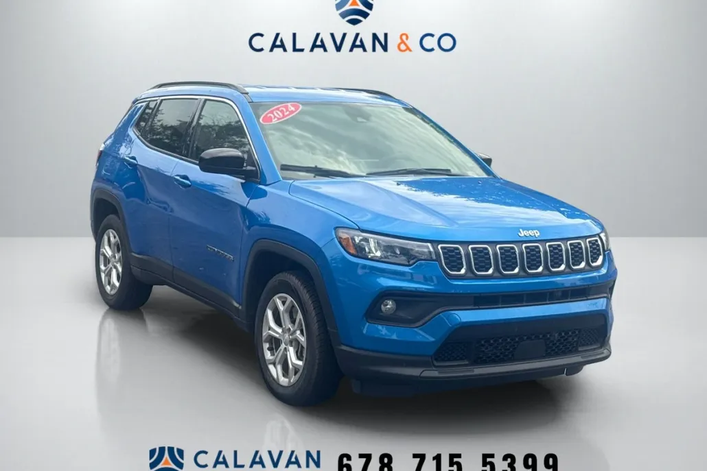 2024 Jeep Compass Latitude photo 1