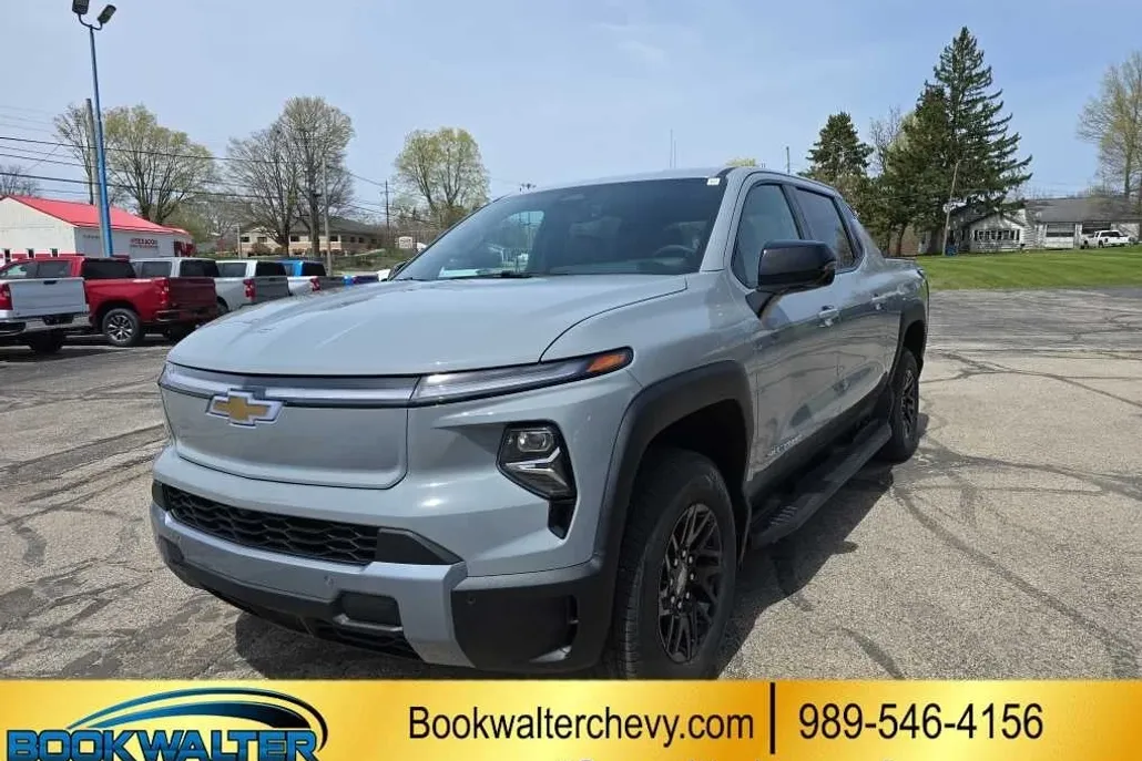 2025 Chevrolet Silverado EV LT photo 1