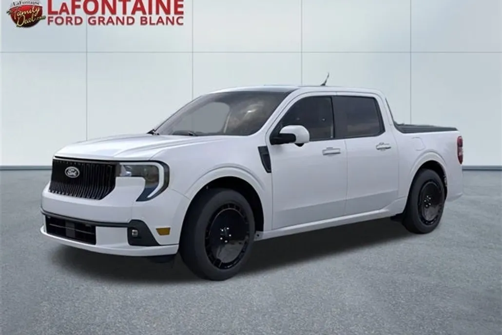 2025 Ford Maverick photo 1